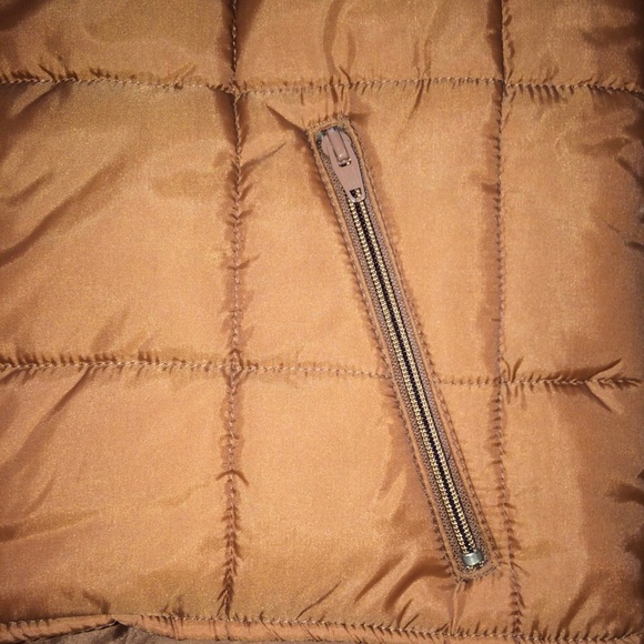 *SOLD* Vintage Puffer Vest Brown Tan Beige Neutral 1970s - Picture 2 of 6